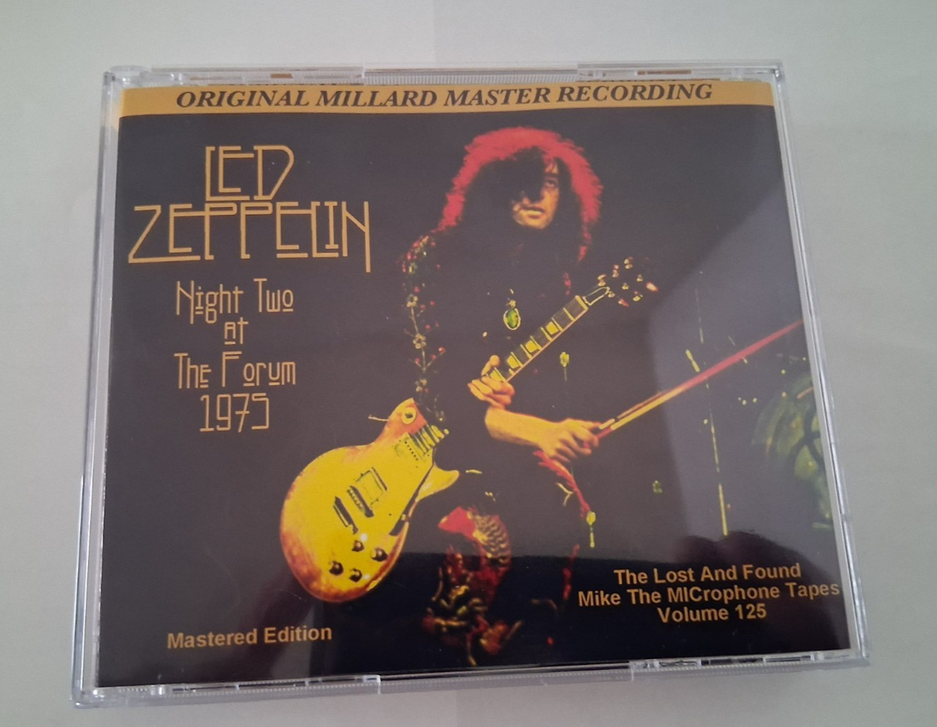 LED ZEPPELIN AT THE FORUM 03-25-1975 2ND NITE RECORDED BY MIKE MILLARD